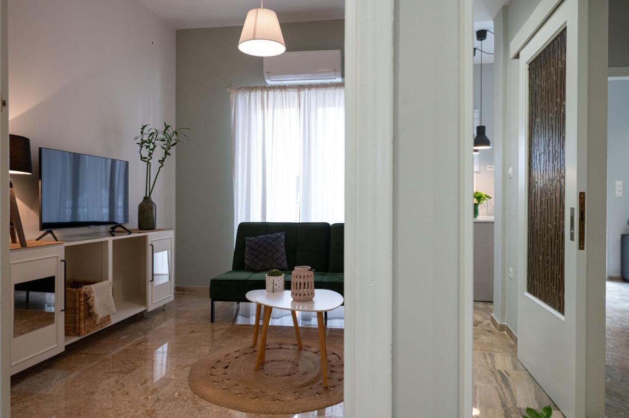 Anesis With A Yard Διαμέρισμα Καλαμάτα Εξωτερικό φωτογραφία